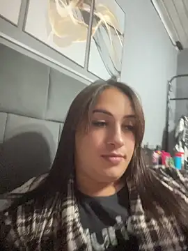 Snapshot of larysinha chatting on 25, 6, 2026 larysinha online show from 25, 6, 2026