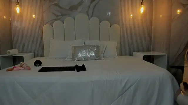 CHLOE BLOWJOB online show from 6, 1, 2026