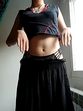 AuroraAya online show from 1, 12, 2025