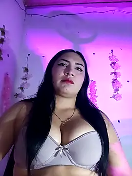 Emy cutee online show from 8, 4, 2026