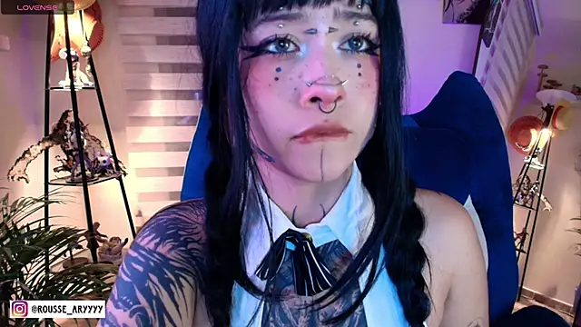 Snapshot of AryRousse chatting on 6, 6, 2026 AryRousse online show from 6, 6, 2026