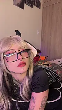 AryRousse online show from 17, 12, 2025