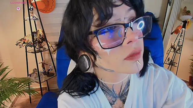 Snapshot of AryRousse chatting on 31, 3, 2026 AryRousse online show from 31, 3, 2026