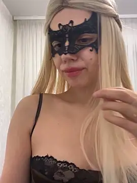 Snapshot of s4rah chatting on 14, 2, 2026 s4rah online show from 14, 2, 2026