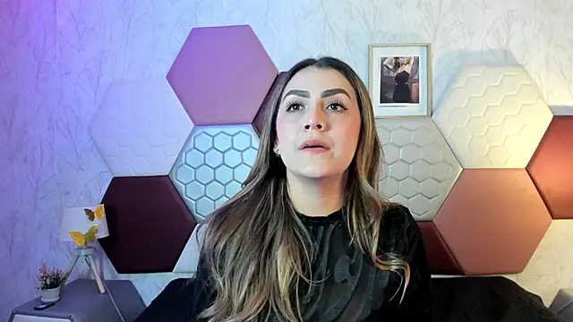 AriaRous online show from 22, 4, 2026