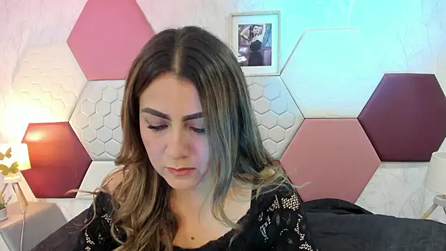 AriaRous online show from 25, 3, 2026