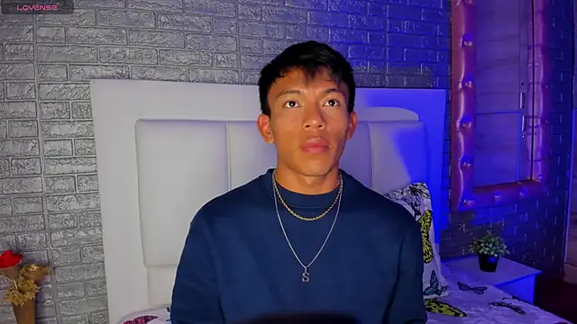 santinaughty online show from 10, 1, 2026