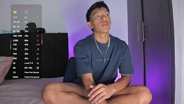 santinaughty online show from 12, 2, 2026