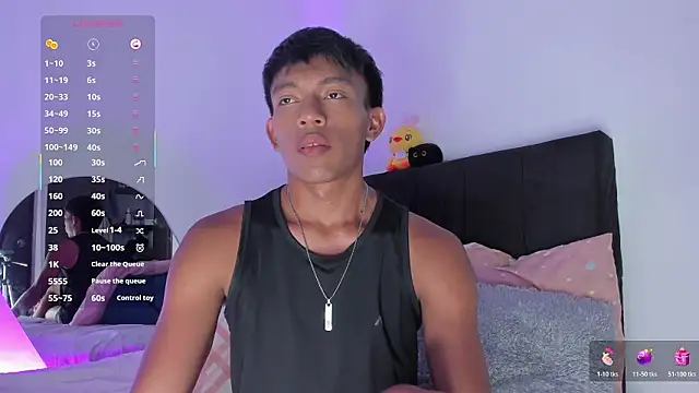 santinaughty online show from 5, 3, 2026