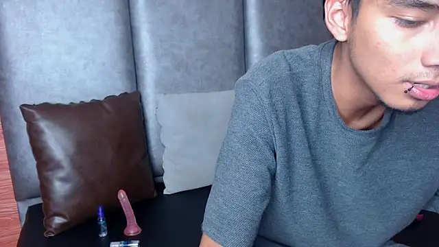 TAYLERWOLF online show from 2, 12, 2025