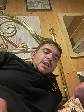 Javix77788 online show from 8, 4, 2026