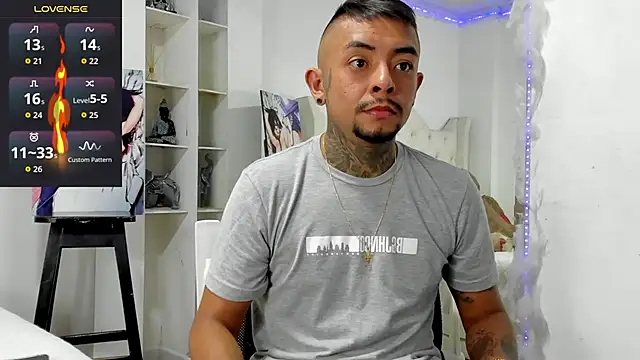 BASTIAN NICOLAS  online show from 2, 12, 2025