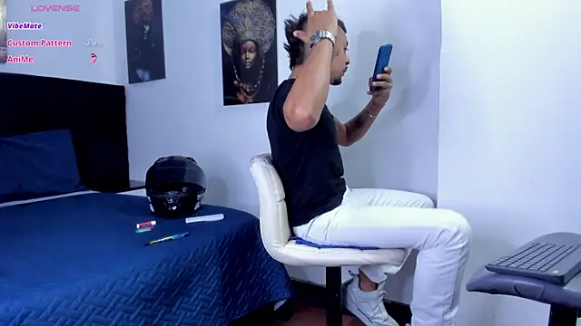 BASTIAN NICOLAS  online show from 4, 12, 2025