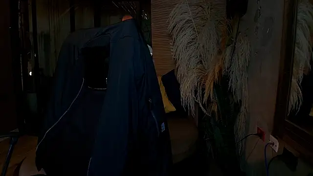 Snapshot of isaac_grimm chatting on 28, 2, 2026 isaac grimm online show from 28, 2, 2026