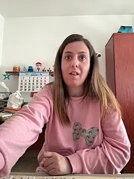 Sareyxon online show from 5, 4, 2026