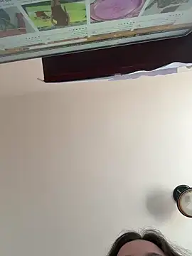 Sareyxon online show from 4, 4, 2026