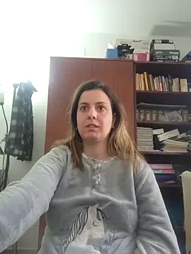 Sareyxon online show from 4, 12, 2025