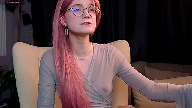 Kitty smalltits online show from 12, 1, 2026