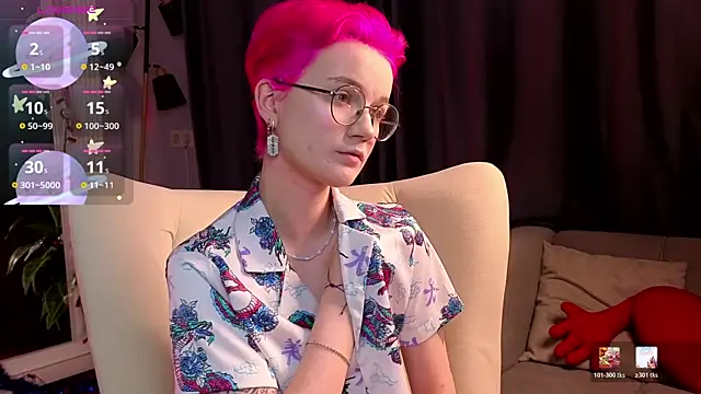 Kitty smalltits online show from 14, 1, 2026