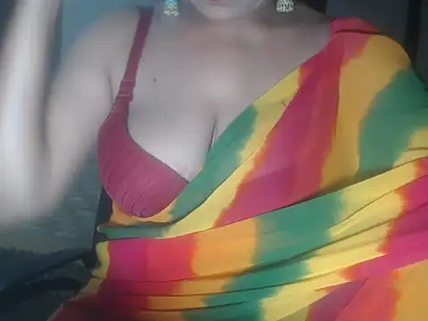 Hotronita123 online show from 2, 4, 2026