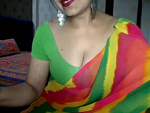Snapshot of Hotronita123 chatting on 15, 6, 2026 Hotronita123 online show from 15, 6, 2026