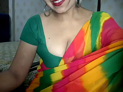 Snapshot of Hotronita123 chatting on 11, 6, 2026 Hotronita123 online show from 11, 6, 2026