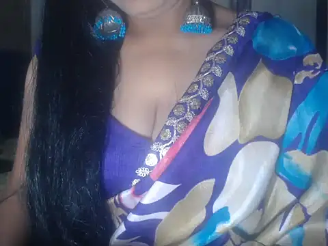 Hotronita123 online show from 4, 3, 2026