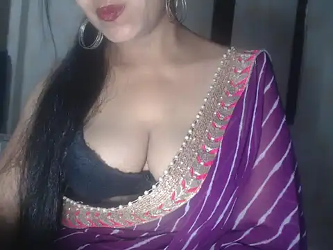 Hotronita123 online show from 29, 4, 2026