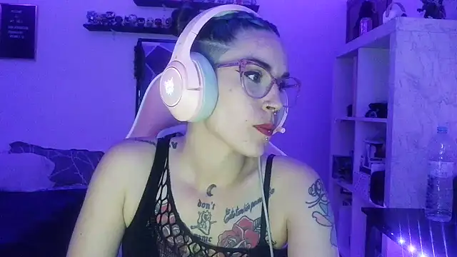 blackrose1997 online show from 11, 5, 2026