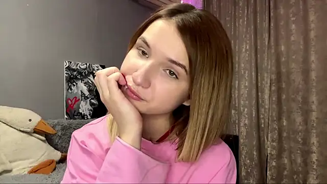 VikkiWittel online show from 2, 12, 2025