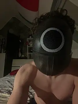 dariojulien online show from 15, 6, 2026