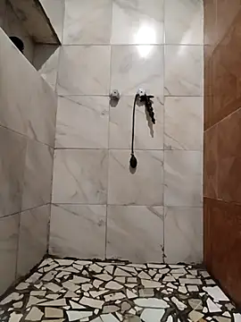 Cuchurus1216 online show from 15, 4, 2026