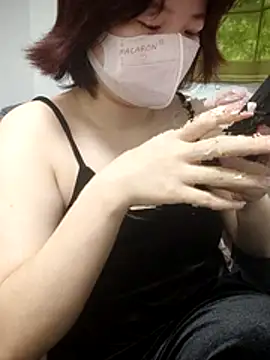 miniiceyya online show from 12, 3, 2026