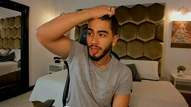 Snapshot of Franco_banderas chatting on 26, 2, 2026 Franco banderas online show from 26, 2, 2026