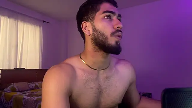 Franco banderas online show from 6, 3, 2026