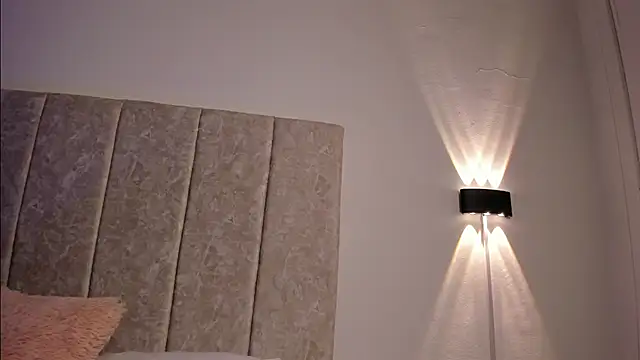 Scarlett Lee1 online show from 15, 4, 2026