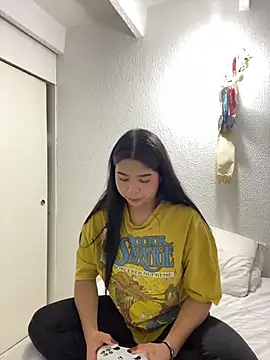 Mylarossi online show from 9, 2, 2026