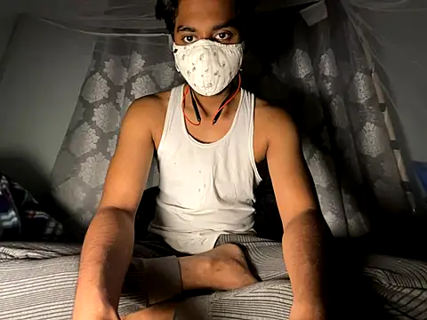 hunterboy2001 online show from 2, 12, 2025