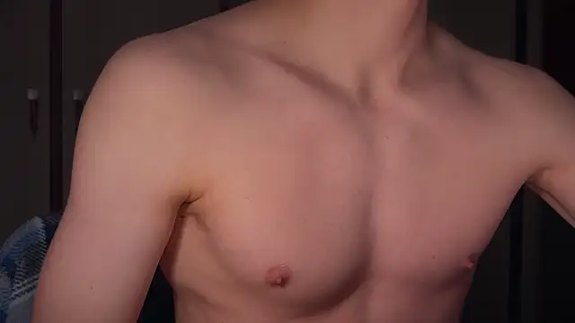 Snapshot of PaulHZ69 chatting on 1, 12, 2025 PaulHZ69 online show from 1, 12, 2025