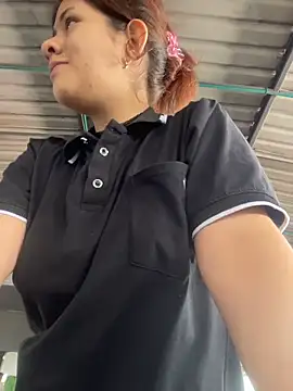 dakota021 online show from 17, 4, 2026