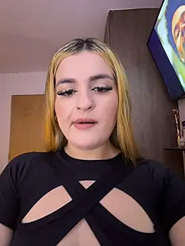 kira velour online show from 20, 12, 2025