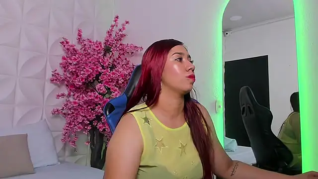 lia violetta online show from 18, 12, 2025