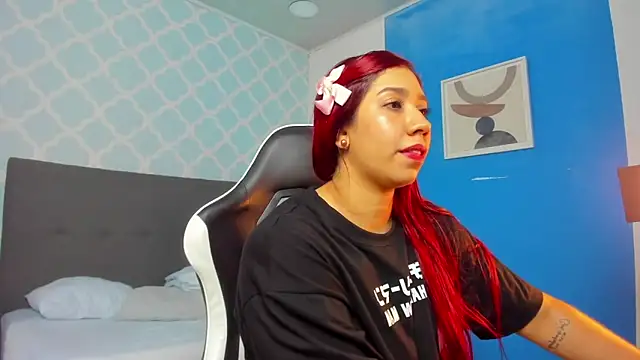 lia violetta online show from 15, 12, 2025