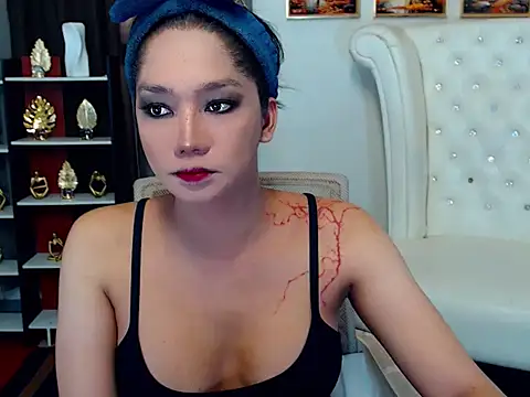 UrScreenGoddess online show from 7, 1, 2026