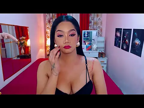 Snapshot of UrScreenGoddess chatting on 5, 7, 2026 UrScreenGoddess online show from 5, 7, 2026