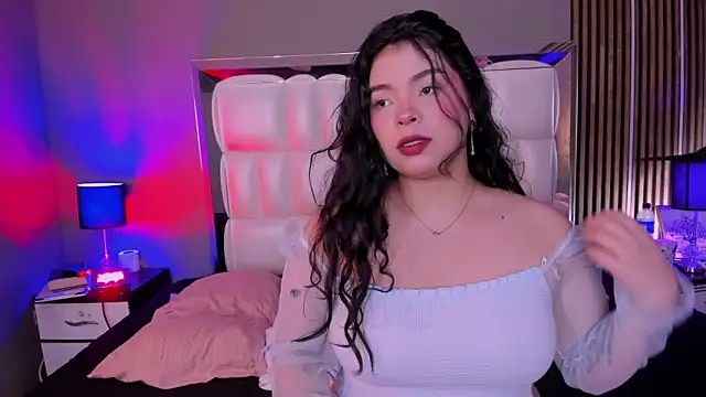 xCharlotte 20 online show from 20, 12, 2025