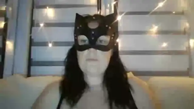 bellavelours online show from 19, 6, 2026
