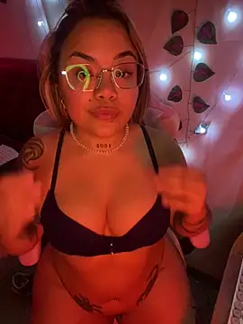 Lindalatina2001 online show from 20, 5, 2026