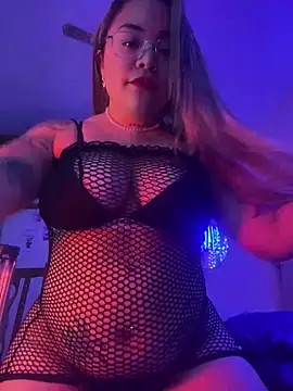 Lindalatina2001 online show from 26, 5, 2026