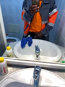 CorrectBrook76 online show from 4, 12, 2025